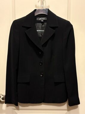 Kasper Women’s Classic Black Suit -Blazer & Skirt